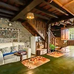 La Casa Rectoral De El Tozu 度假居