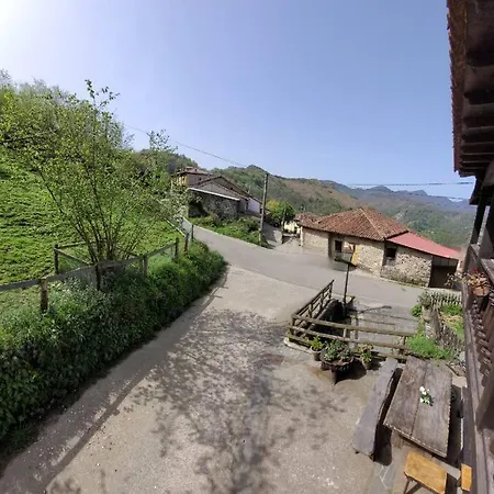 Holiday home La Casa Rectoral De El Tozu *